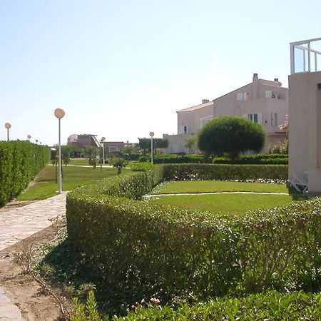 Vera Natura Urbanizacion Naturista Buitenkant foto